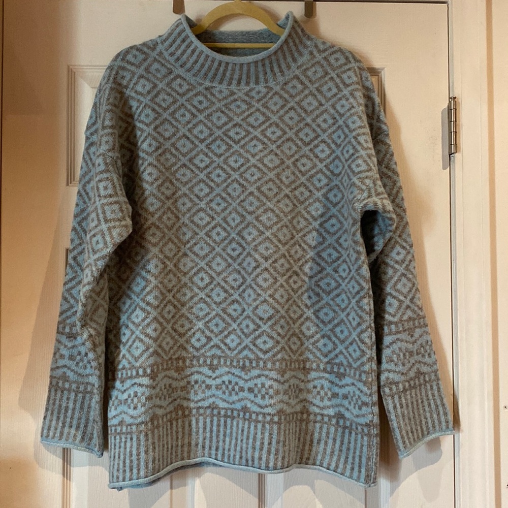 Sundance wool blue & gray sweater